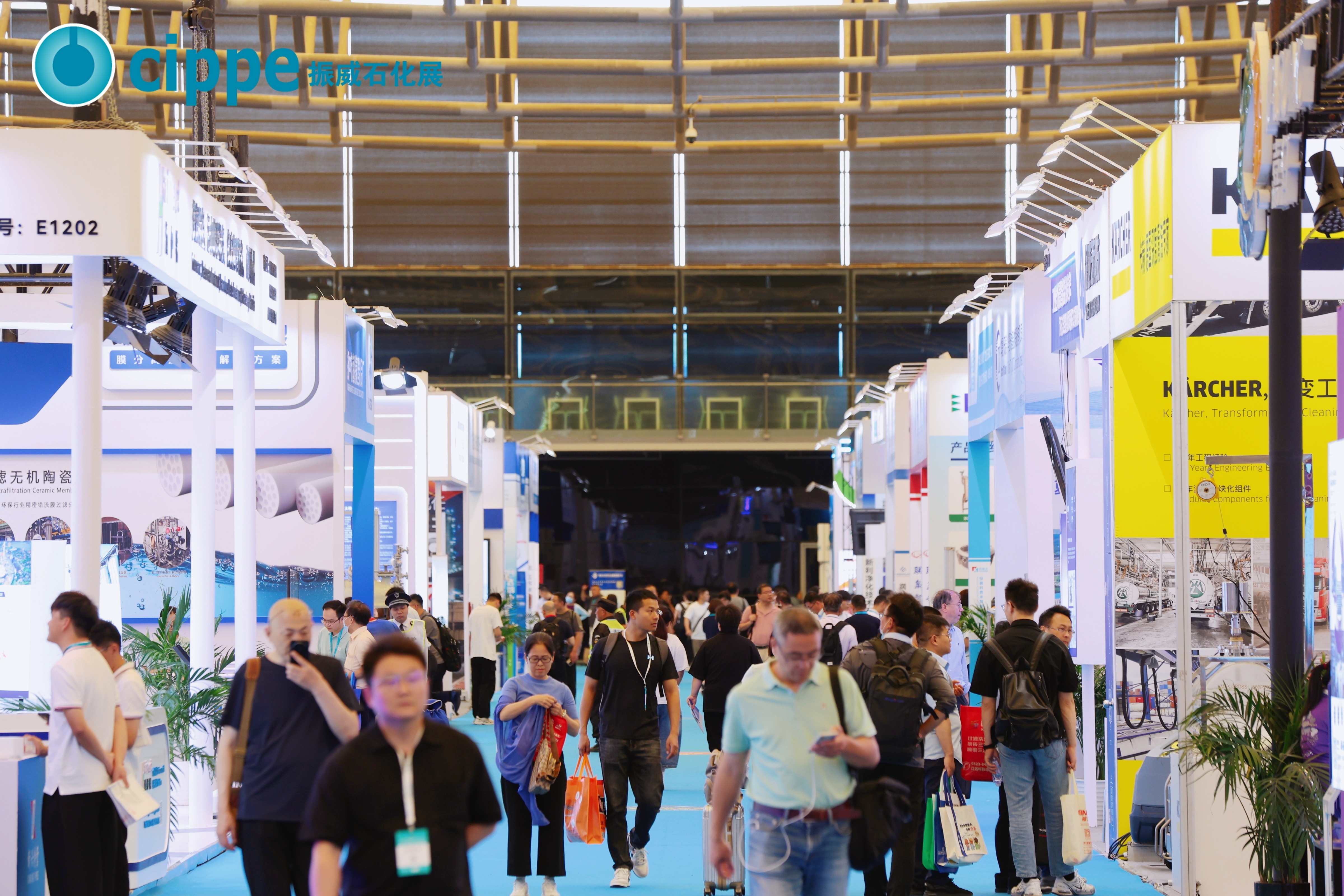 圓滿(mǎn)收官！神州普惠亮相cippe2025